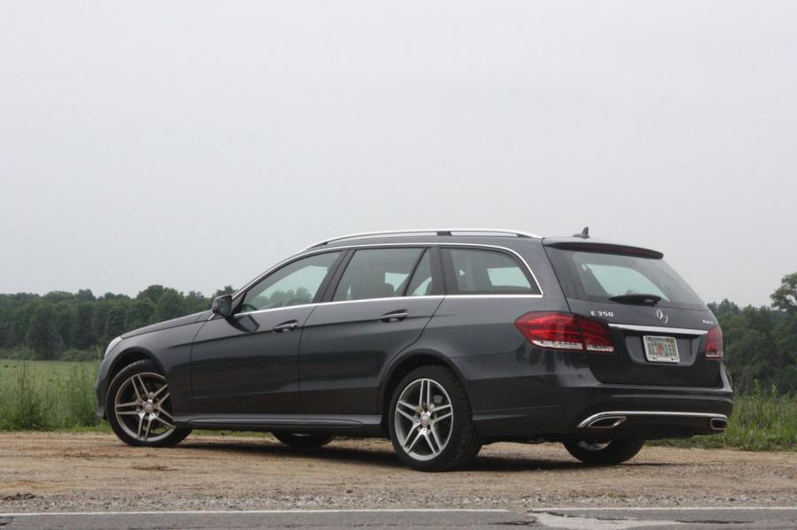  Mercedes-Benz E-Class Wagon 2014 года  (фото 32 из 66)